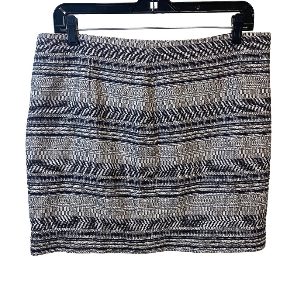 Banana Republic Striped Navy and White Women's Skirt Size 10